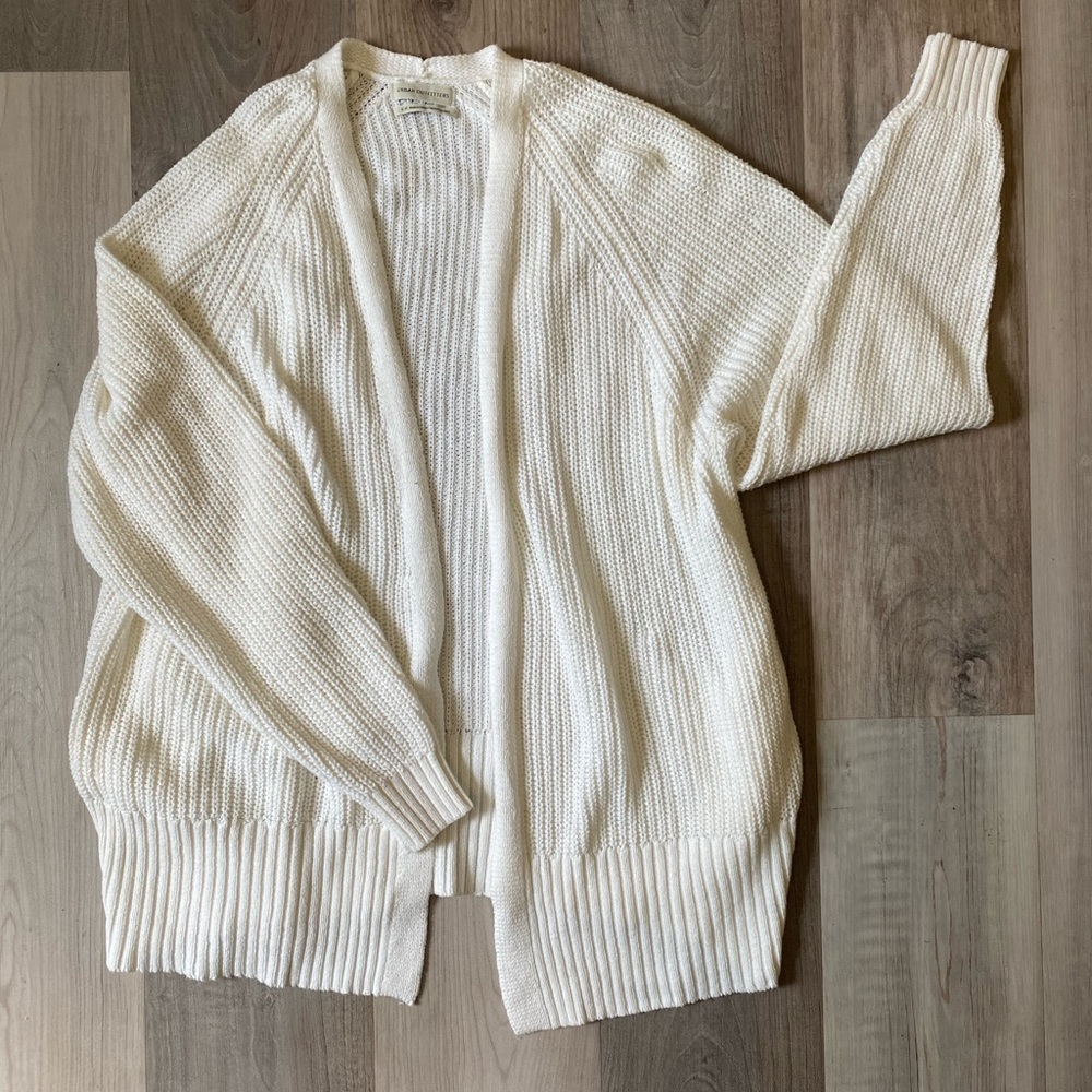 URBAN OUTFITTERS Size S-P comfy open cardigan